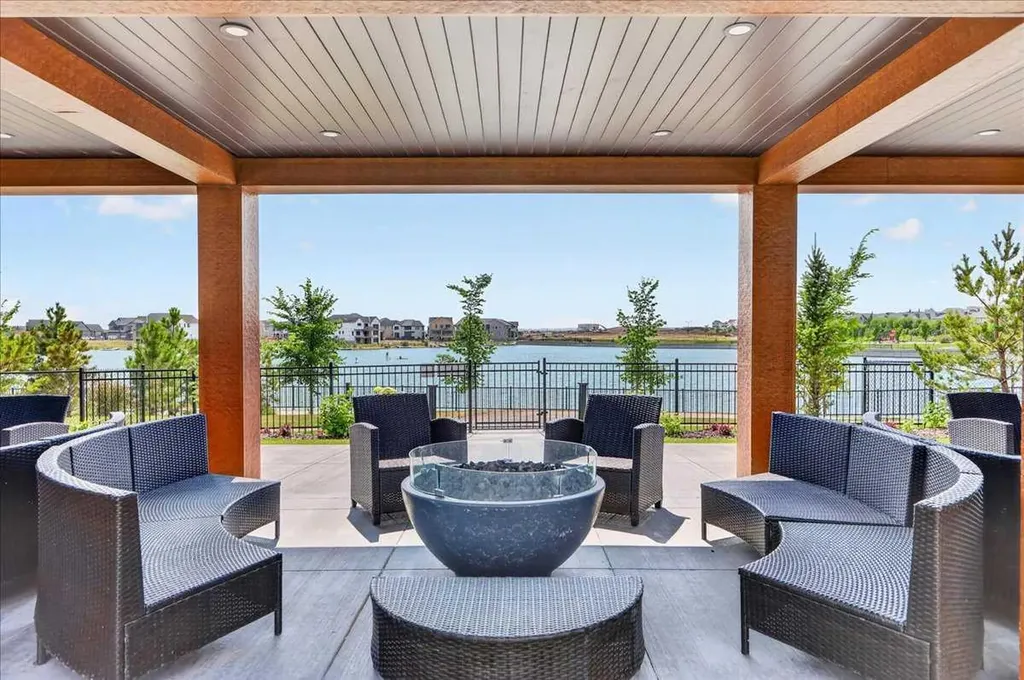 140 Marina Cove SE Calgary AB T3M 3P4