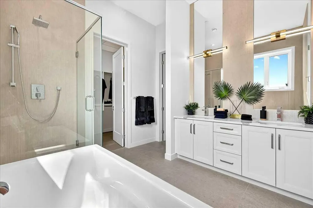 140 Marina Cove SE Calgary AB T3M 3P4