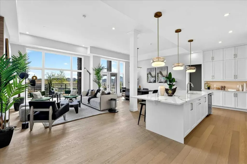 140 Marina Cove SE Calgary AB T3M 3P4