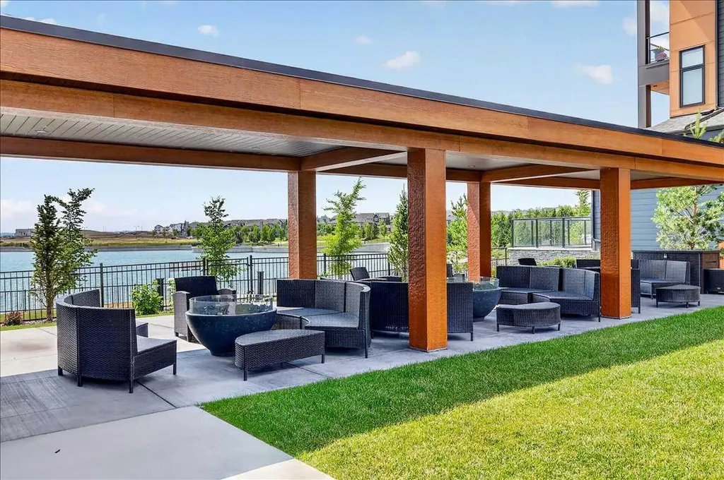 140 Marina Cove SE Calgary AB T3M 3P4