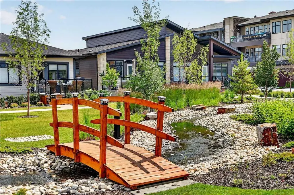 140 Marina Cove SE Calgary AB T3M 3P4