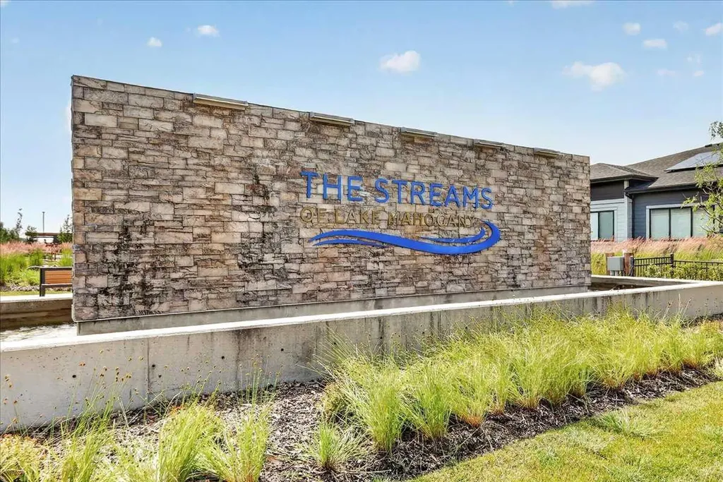 140 Marina Cove SE Calgary AB T3M 3P4