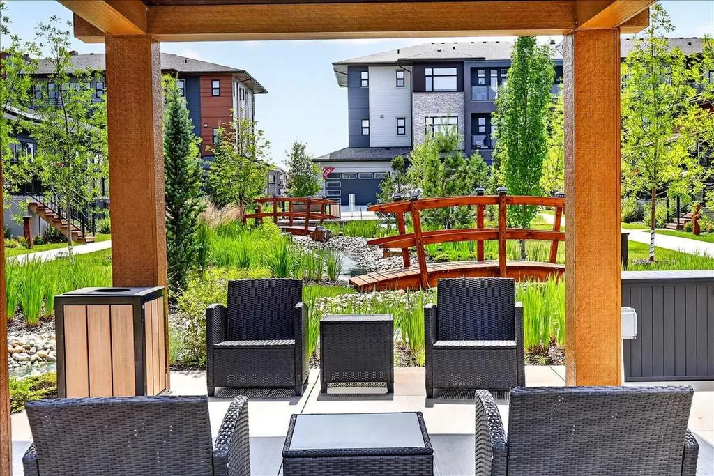 140 Marina Cove SE Calgary AB T3M 3P4