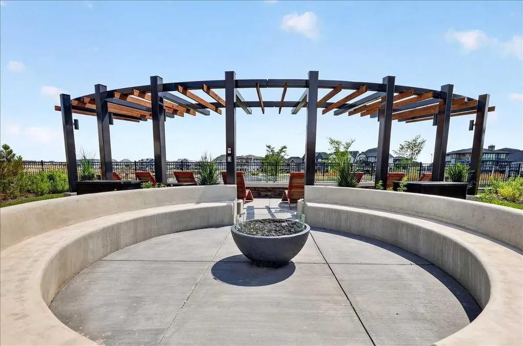 140 Marina Cove SE Calgary AB T3M 3P4
