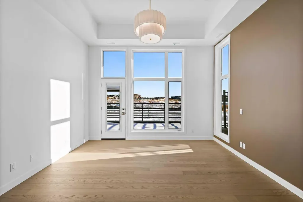 140 Marina Cove SE Calgary AB T3M 3P4
