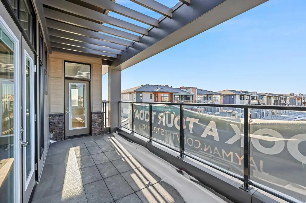 140 Marina Cove SE Calgary AB T3M 3P4