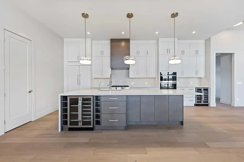 140 Marina Cove SE Calgary AB T3M 3P4