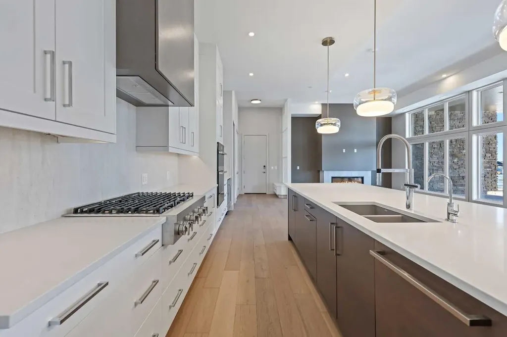 140 Marina Cove SE Calgary AB T3M 3P4