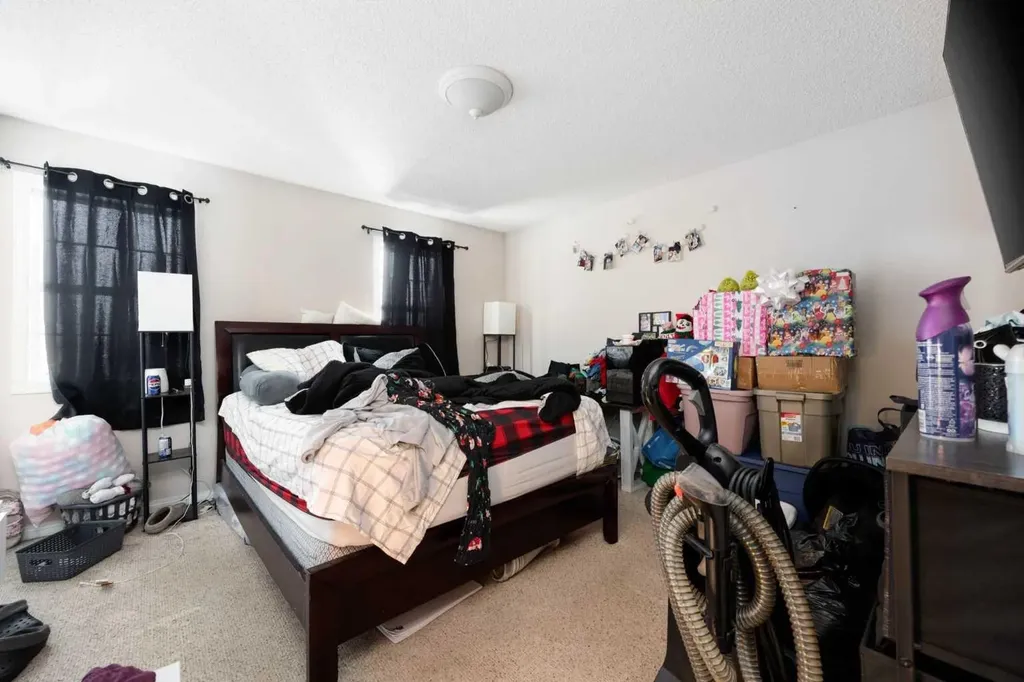 145 Laurier Road Fort Mcmurray AB T9K 2L4