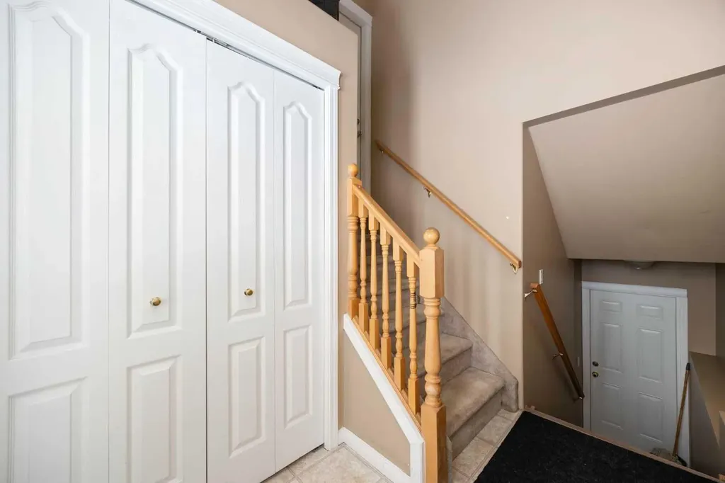 145 Laurier Road Fort Mcmurray AB T9K 2L4