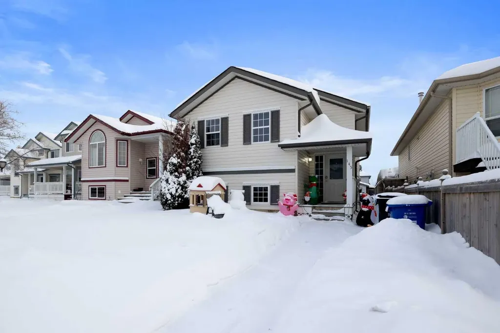 145 Laurier Road Fort Mcmurray AB T9K 2L4