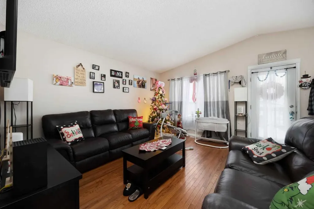 145 Laurier Road Fort Mcmurray AB T9K 2L4