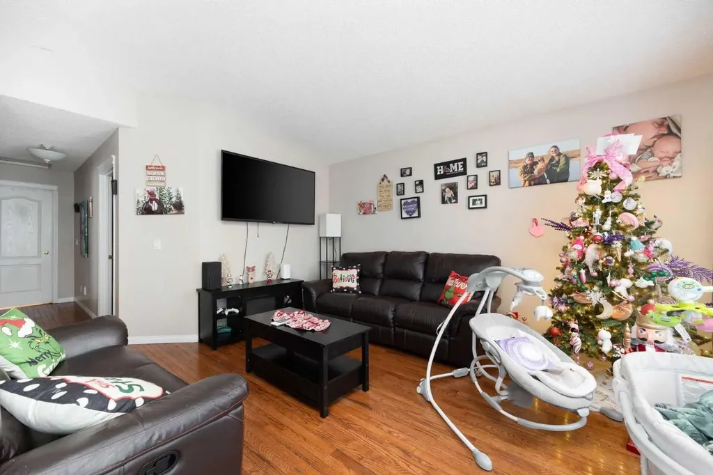 145 Laurier Road Fort Mcmurray AB T9K 2L4