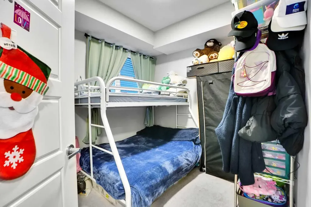 28 Savanna Passage NE Calgary AB T3J 0Y2