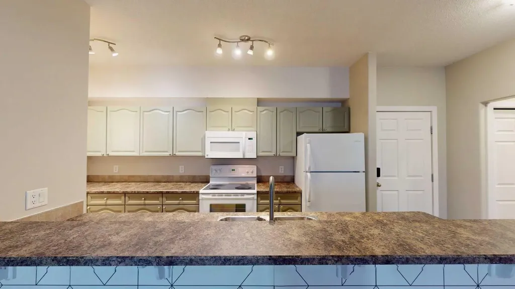 290 Plamondon Drive Fort Mcmurray AB T9K 0A5
