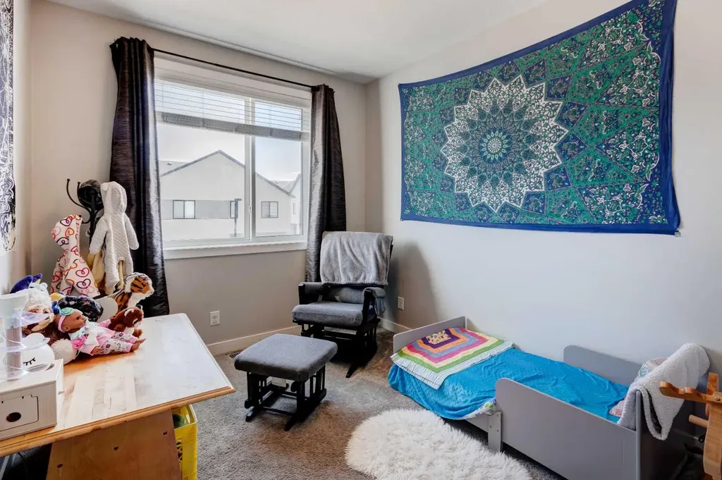 105 Redstone Crescent NE Calgary AB T3N1M4