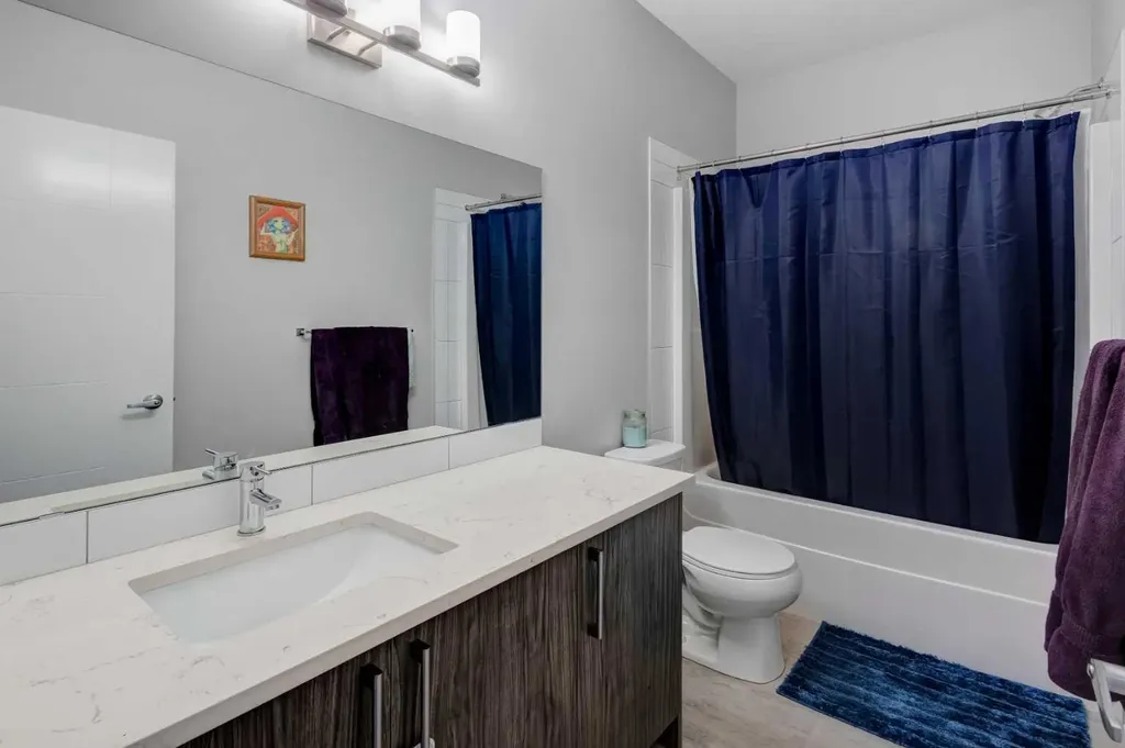 105 Redstone Crescent NE Calgary AB T3N1M4