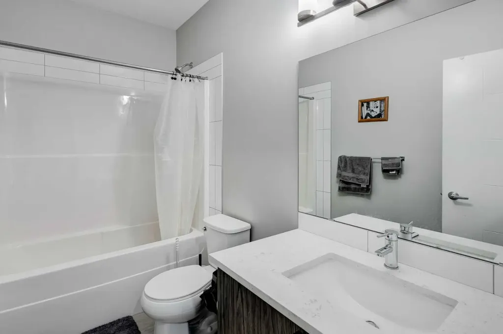 105 Redstone Crescent NE Calgary AB T3N1M4