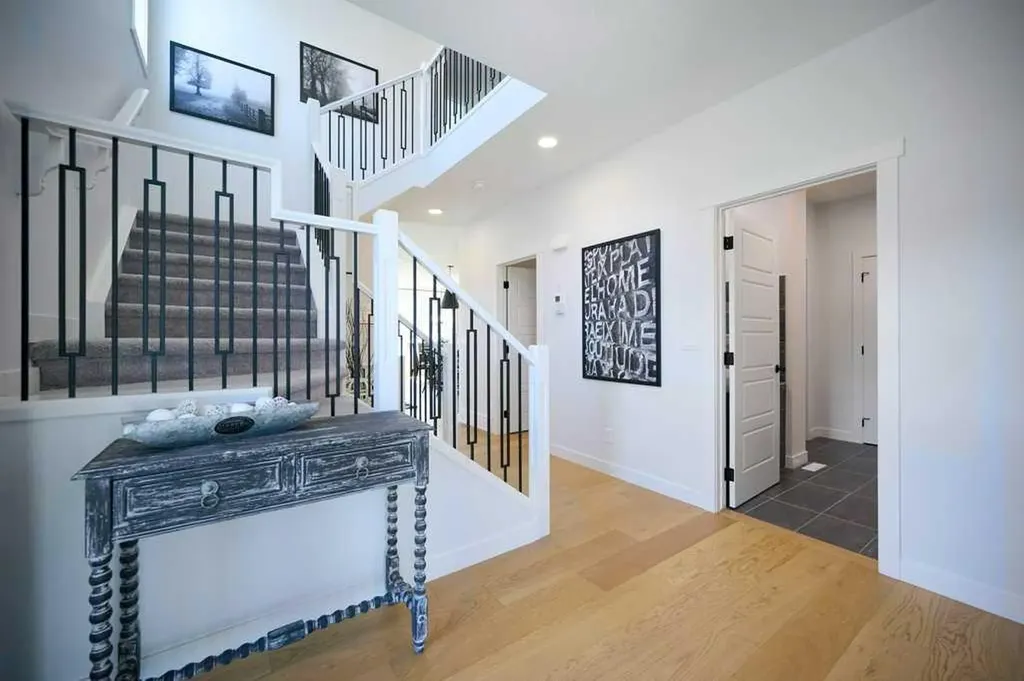 103 Wolf Creek Rise SE Calgary AB T2X4Z2