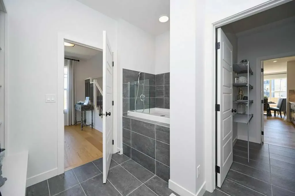 103 Wolf Creek Rise SE Calgary AB T2X4Z2