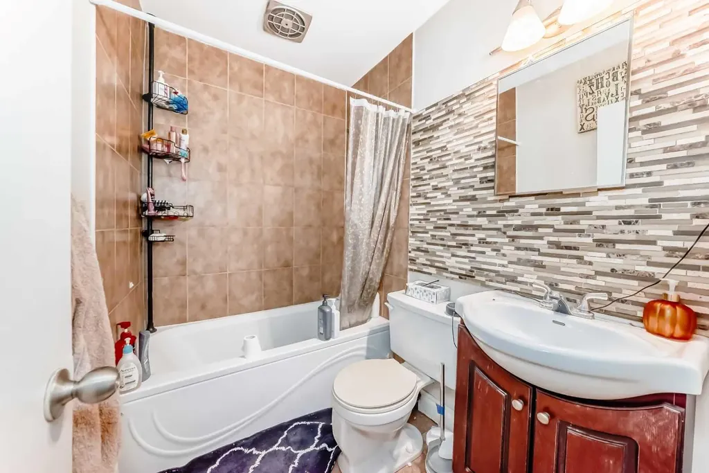 4719 33 Street Red Deer AB T4N 0N7