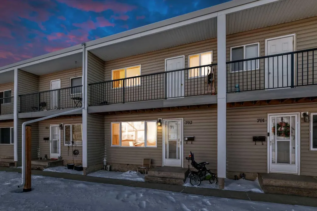4719 33 Street Red Deer AB T4N 0N7