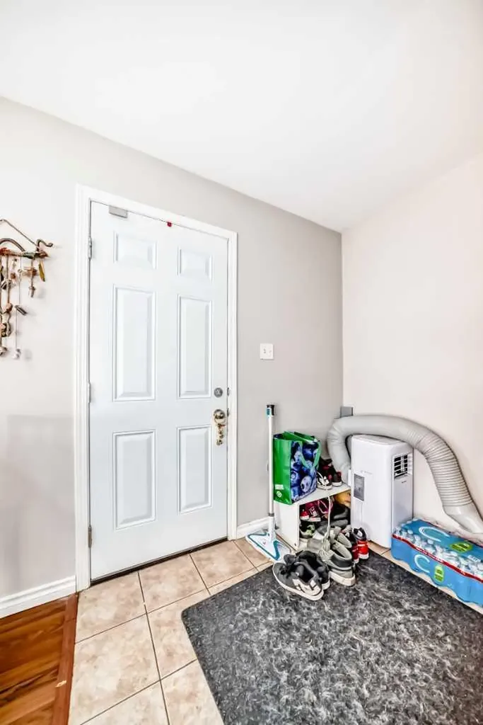 4719 33 Street Red Deer AB T4N 0N7