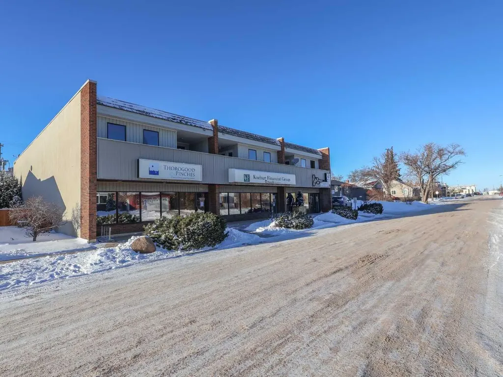 4714A 49 Street Stettler AB T0C 2L2