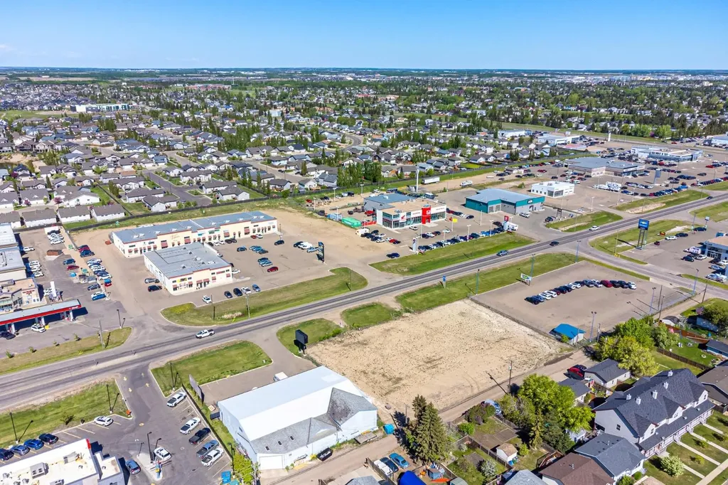 1815 50 Avenue Lloydminster SK S9V 2H8