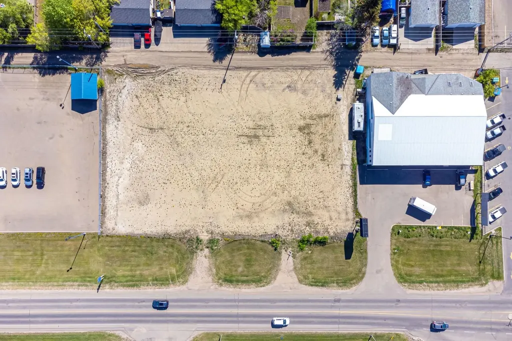 1815 50 Avenue Lloydminster SK S9V 2H8