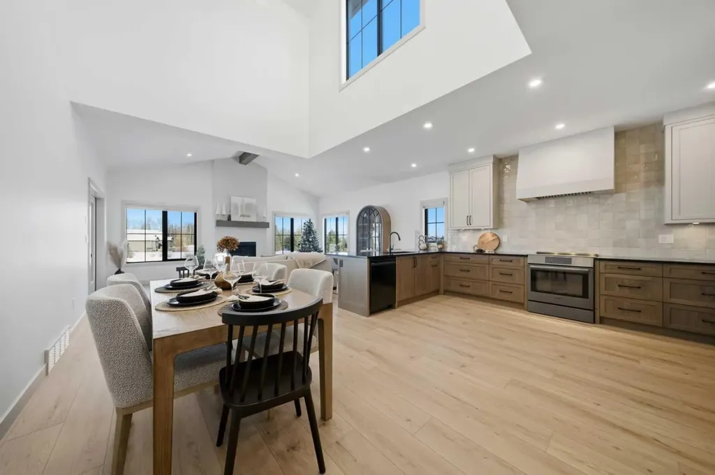 22 Sunberry Place Sylvan Lake AB T4S 0S7