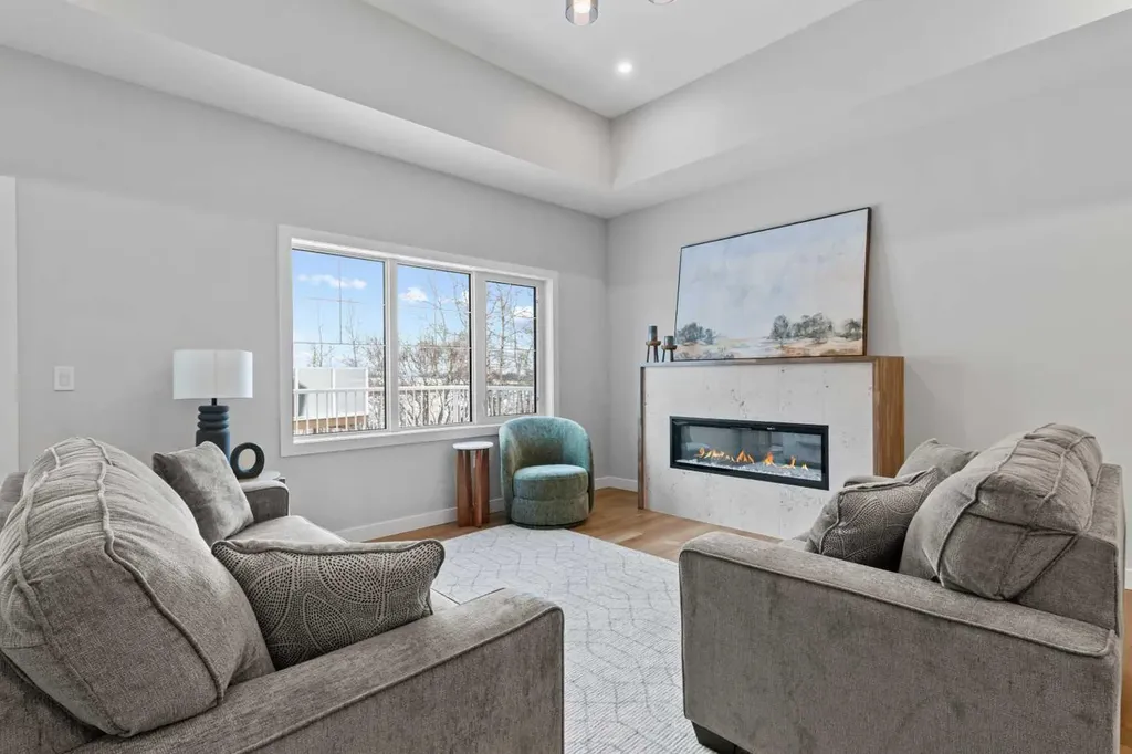 4922 Beardsley Avenue Lacombe AB T4L 0G4