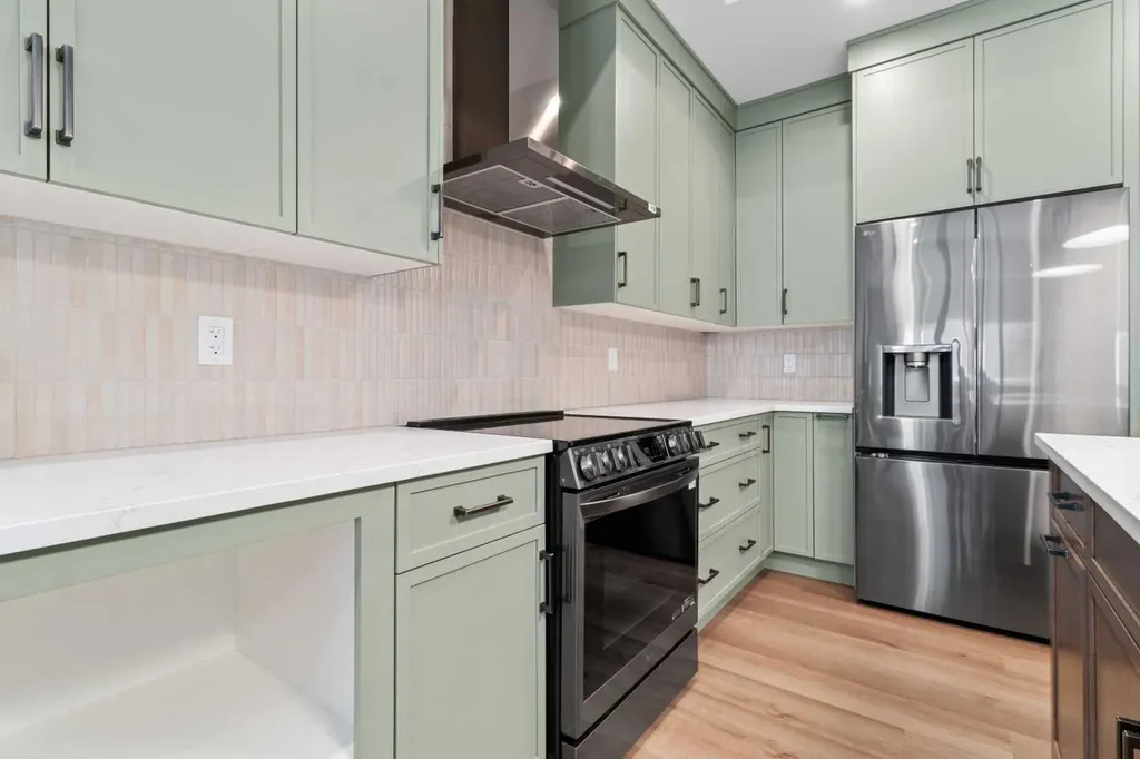 4922 Beardsley Avenue Lacombe AB T4L 0G4