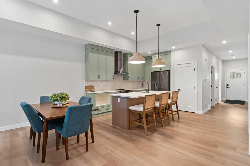 4922 Beardsley Avenue Lacombe AB T4L 0G4