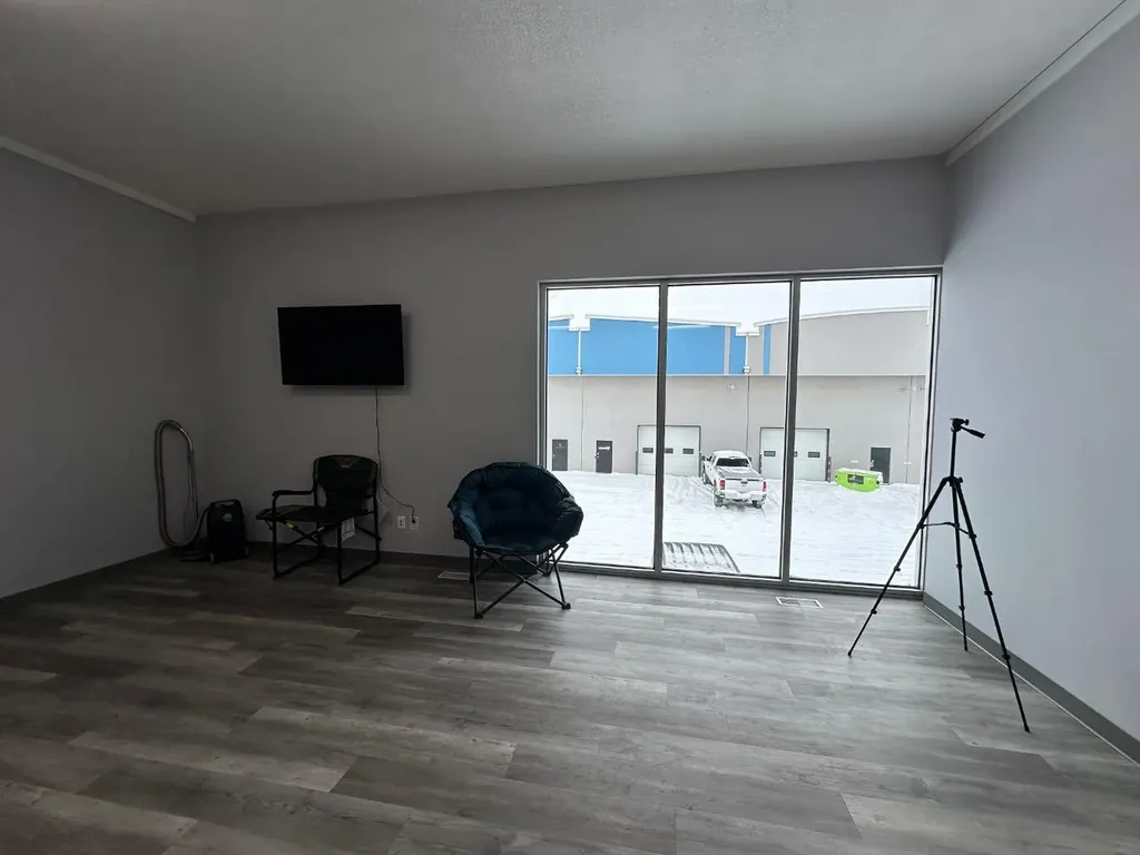 10920 84 Grande Prairie AB T8V 6H2