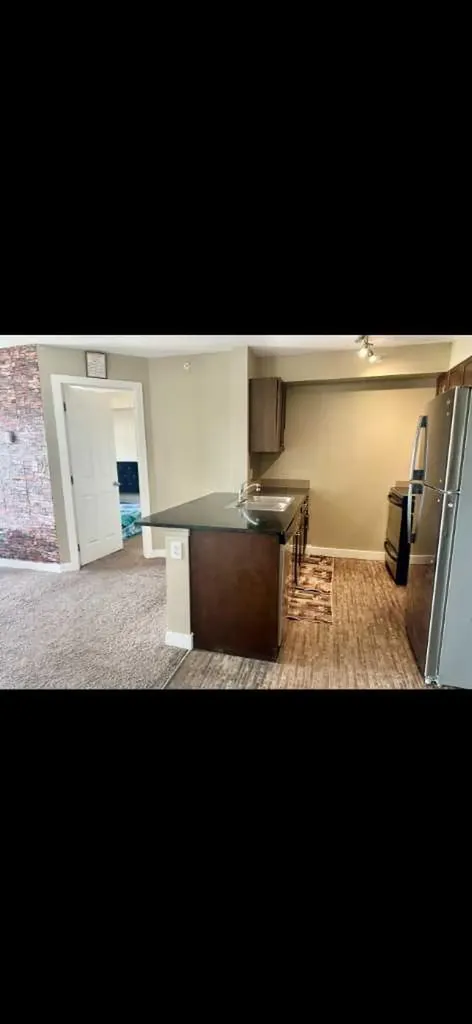 7110 80 Avenue NE Calgary AB T3J0N4