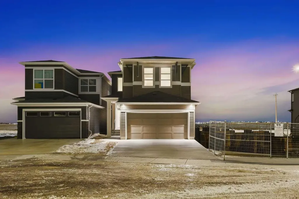 48 Herron Way NE Calgary AB T3P 2R7