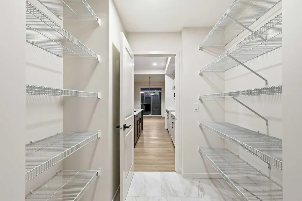 48 Herron Way NE Calgary AB T3P 2R7