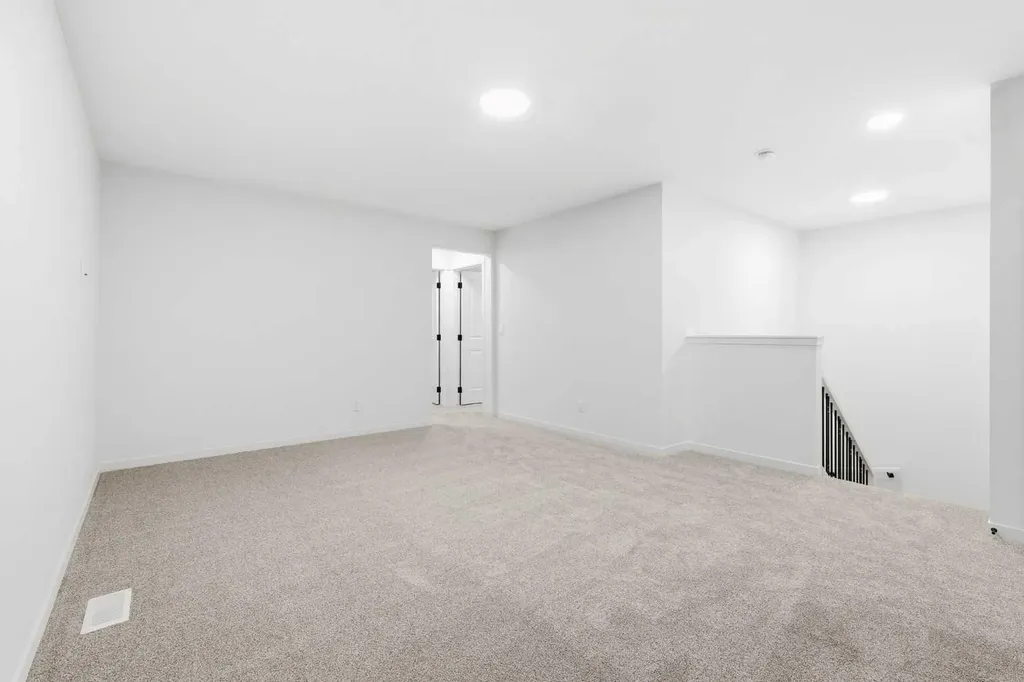48 Herron Way NE Calgary AB T3P 2R7