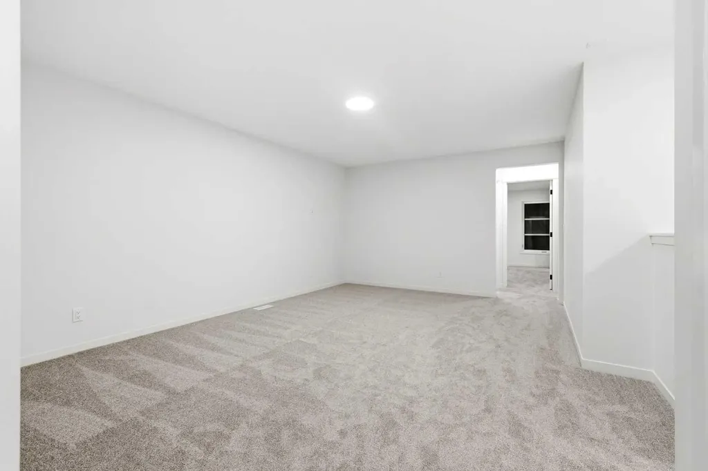 48 Herron Way NE Calgary AB T3P 2R7