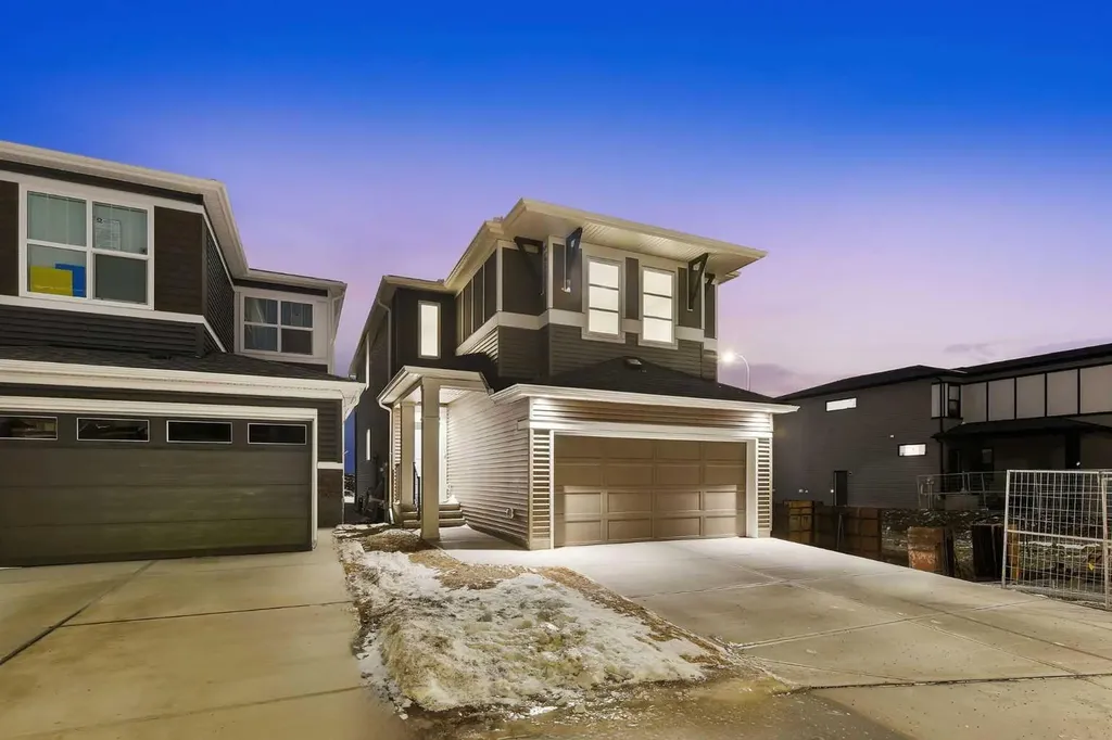 48 Herron Way NE Calgary AB T3P 2R7
