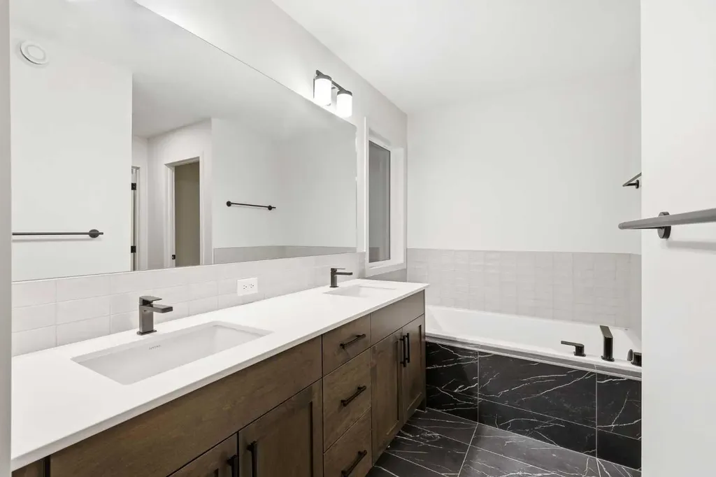 48 Herron Way NE Calgary AB T3P 2R7