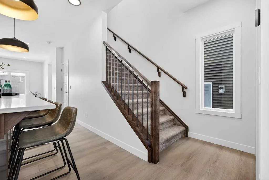 424 Fireside Drive Cochrane AB T4C3E1