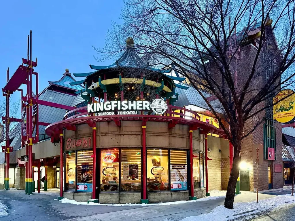 328 Centre Street SE Calgary AB T2G 2B8