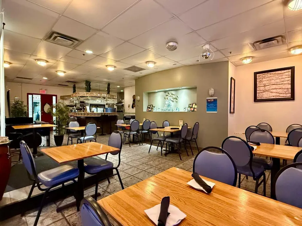 328 Centre Street SE Calgary AB T2G 2B8