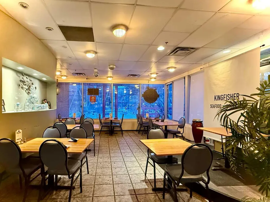328 Centre Street SE Calgary AB T2G 2B8