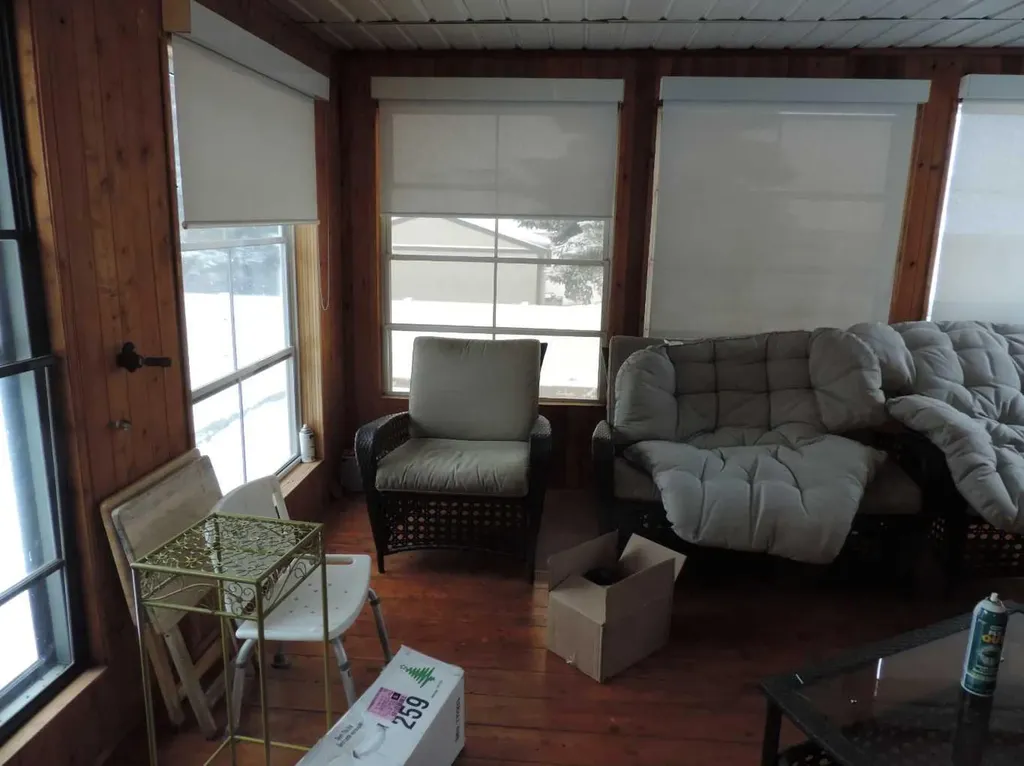 5217 46 Avenue Rimbey AB T0C 2J0