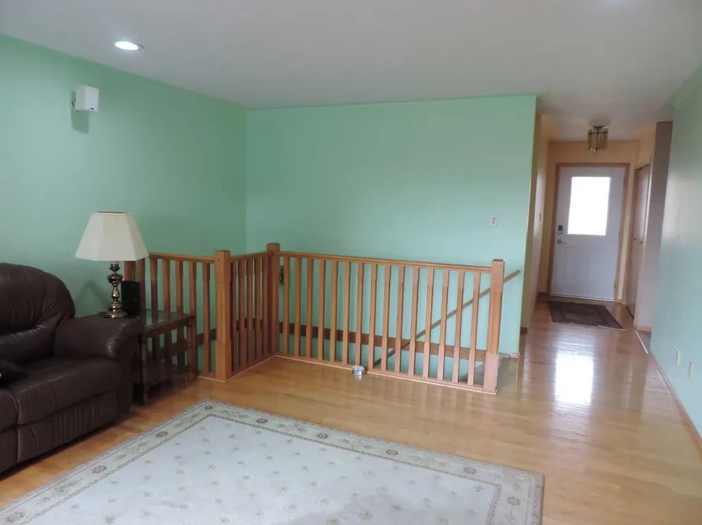 5217 46 Avenue Rimbey AB T0C 2J0