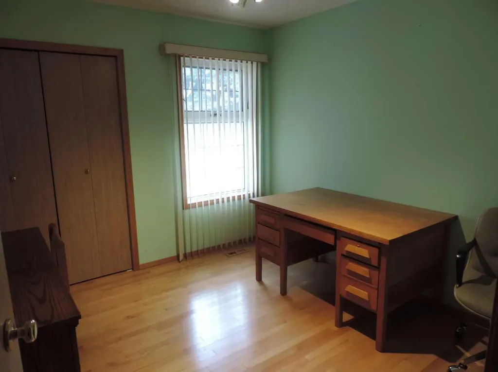 5217 46 Avenue Rimbey AB T0C 2J0