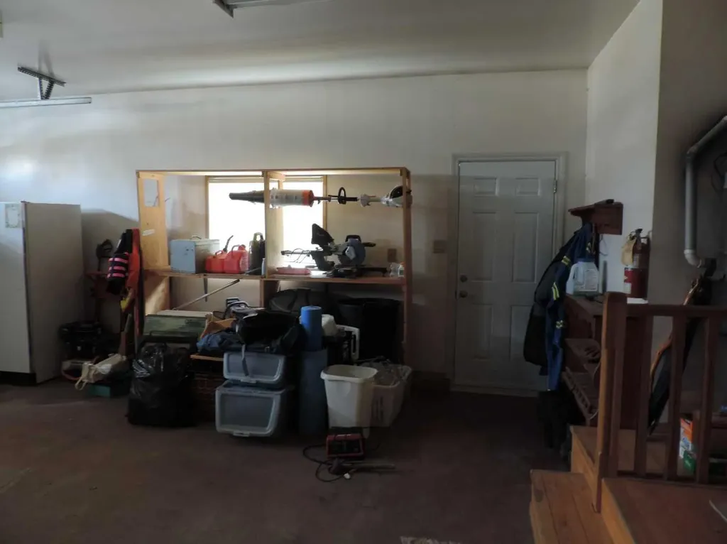 5217 46 Avenue Rimbey AB T0C 2J0